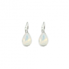 Boucles d’oreilles modèles goutte d’eau