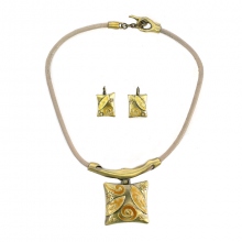 Parure très chic