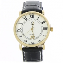 Montre-bracelet avec chiffres romains et affichage de la date