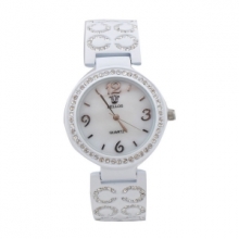 Montre bijou femme décorée de strass