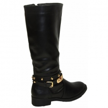 Bottines tendance avec doubles brides cloutées
