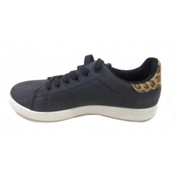 Basket femme Réf 9573 9,50 € HT/unité