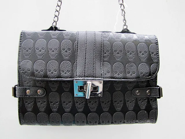 SAC A MAIN SKULLY REF 7003 3.95€ HT 