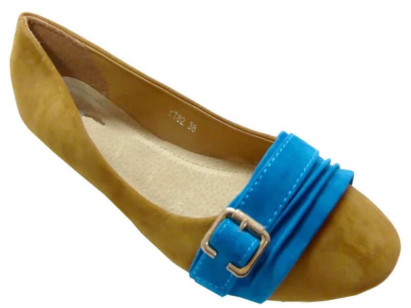 Ballerine à boucle 3,95 € HT/unité