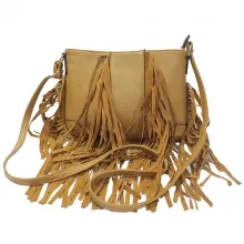 Sac à bandoulière agrémenté de franges
