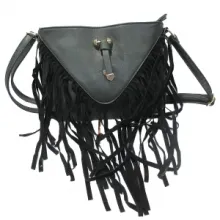 Joli sac à bandoulière agrémenté de franges