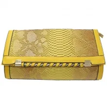 Pochette reptile très glamour