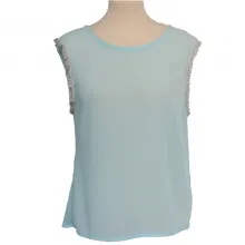 Top avec emmanchure perlée