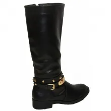 Bottines tendance avec doubles brides cloutées