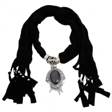 Écharpe bijou avec pendentif fantaisie