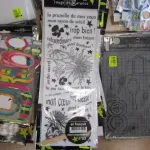 Scrapbooking, planches déco murale, articles déco créative...