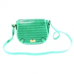 Sac à bandoulière tendance avec fermoir tourniquet doré