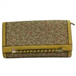 Pochette chic agrémentée de dentelle