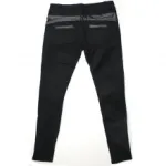 Pantalon coupe slim galbé avec trois poches zippées