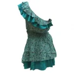 Robe à pois avec épaule romaine à volants