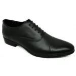Chaussures de ville homme avec empeigne perforée