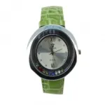 Montre ornée de strass avec bracelet croco