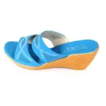 Sandales compensées femme ornées de strass et perforation