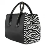 Sac à main avec côté serpent