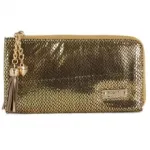 Pochette reptile ornée de breloques