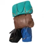 Sac à main clouté avec bandoulière amovible