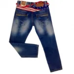 Jeans délavé avec drapeau américain à l’arrière