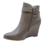 Bottines compensées avec arrière matelassé