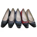 Jolies ballerines à talon avec bout verni