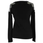 Pull tendance avec épaules à dentelles et col boutonné