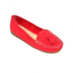 Mocassins décorés de pompons 