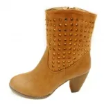 Bottines cloutées style cowgirl