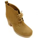 Bottines à talon avec lacet