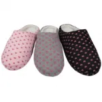 Chaussons fourrés imprimés de cœurs