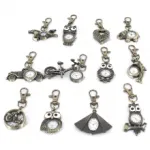 Porte-clés avec montre modèle fantaisie