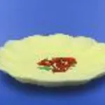 Plateau "Pâques" jaune avec décalcomanie, 22 cm