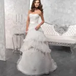 GRAND DESTOCKAGE COLLECTION ROBES DE MARIEE NEUVES
