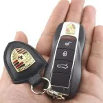 GSM clé porsche panameraS