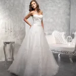 GRAND DESTOCKAGE COLLECTION ROBES DE MARIEE NEUVES